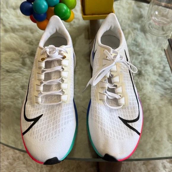 Nike Air Zoom Pegasus 37 running shoe in the 'White Multi-Color - Picture 3 of 8